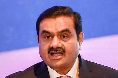 Adani Group to Bid for 5G Spectrum Auction, Says No Plan to Enter Consumer Mobility Space