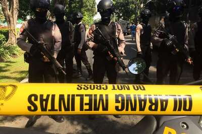 Family of 6 Suicide Bombers Attacks Indonesia Churches, Kills 7; ISIS Claims Responsibilty