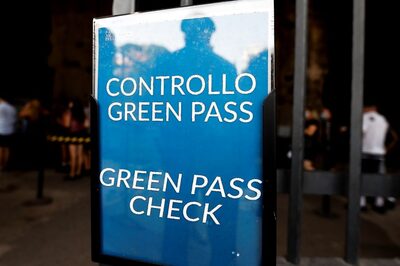 Italy Tightens Screws on COVID Unvaccinated, Makes the Jab Mandatory for a Wide Group of Public Sector Workers