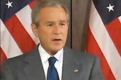 Delhi Imam asks Bush to love Muslims and end cruelty