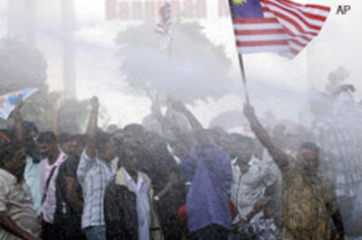 Ethnic Indians held in Malaysia under security law