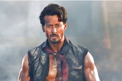 Tiger Shroff Asked to Negotiate His Rates After Heropanti 2 Failure: Report