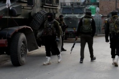 Three Soldiers, Civilian Injured During Encounter in J&K's Baramulla