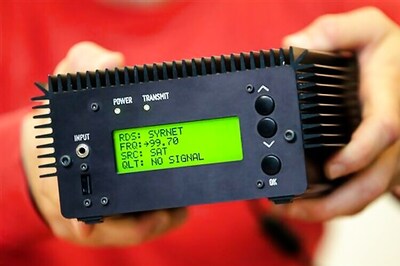 Berlin group makes tiny transmitters to help spur the Syrian media revolution