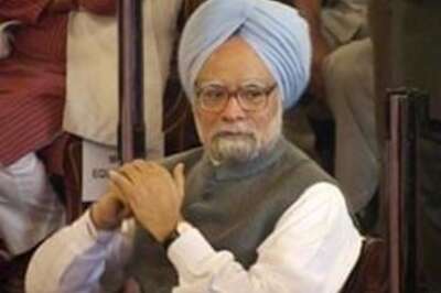 Manmohan Singh congratulates new Pak PM