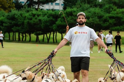 Canadian Man Walks 38 Dogs At Once To Earn Spot In Guinness World Records