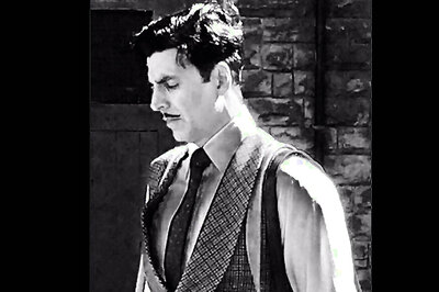 Akshay Kumar Shares First Look of Olympics-based Film Gold