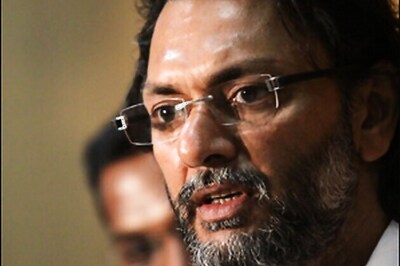 IBNLive Movie Awards: Rakeysh Omprakash Mehra voted the best director of 2013