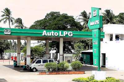 TN Company Becomes First In India To Offer LPG Retrofit Kits For BS4 Two-Wheelers