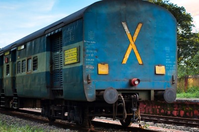 Ever Wondered Why Indian Railways Trains Have 'X' Sign on the Last Bogie? Here's the Reason