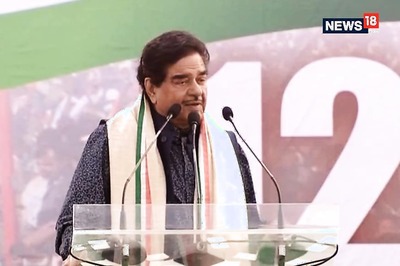 Modi's 'Main Bhi Chowkidar' Campaign Hollow Rhetoric, Says Shatrughan Sinha