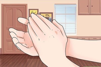 How to Do Laughter Yoga