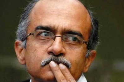 Centre Wants Prashant Bhushan Punished For 'Contempt' Tweets in CBI Case, AG Venugopal Differs