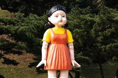 Squid Game Crypto Token Surges 2,400% in 24 Hours; Should You Buy It?