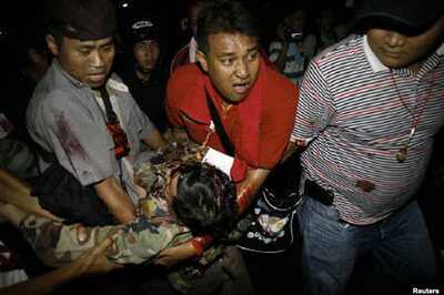 Rogue general injured, 1 killed in Bangkok clash