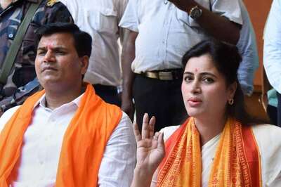 MP Navneet Rana Lodged in Mumbai's Byculla Jail, Her MLA Husband Shifted to Taloja Jail in Navi Mumbai