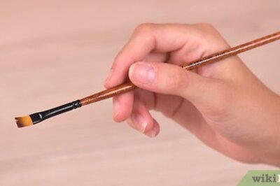 How to Use a Paint Brush