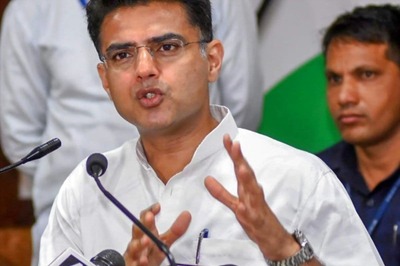 Rattled by Jitin Prasada's Exit, Congress Faces New Worry as Sachin Pilot May Reach Delhi Amid Dissatisfaction Buzz