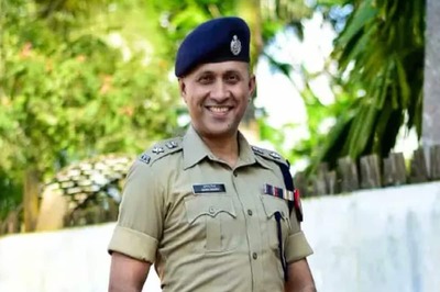 Who Is Anand Mishra, The IPS Officer Who Resigned To Dedicate Himself To Social Service