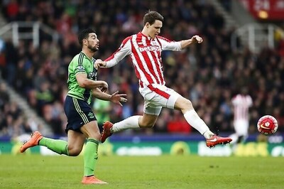 EPL: Pelle's brace earns Southampton victory against Stoke City