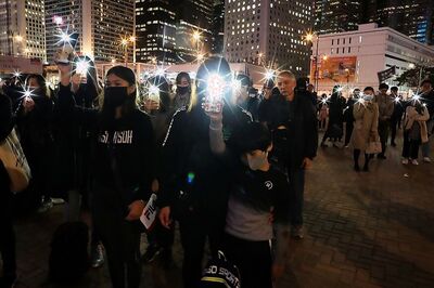 Hong Kong Protesters Hold Pro-democracy Rallies in Last hours of 2019, Midnight Fireworks Cancelled