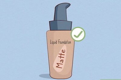 How to Apply 1950s Makeup