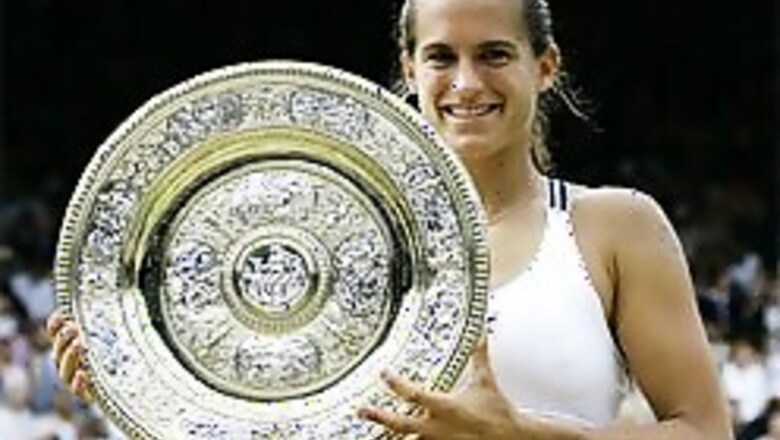 Mauresmo wins Wimbledon title