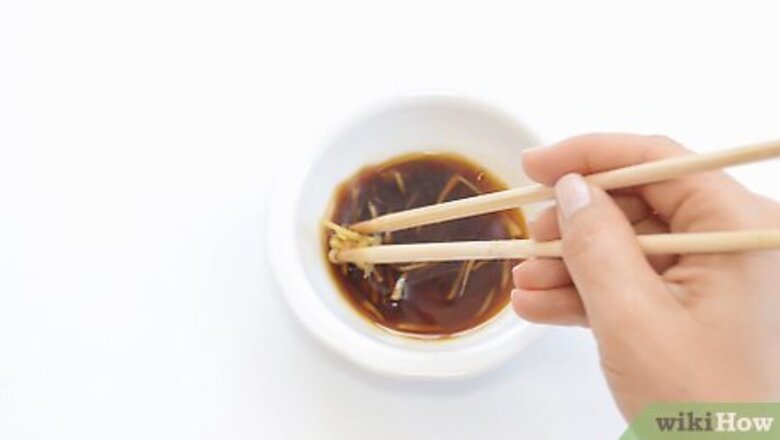 How to Eat Shanghai Soup Dumplings