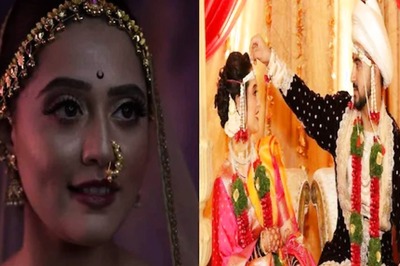 Marathi TV Actor Vedangi Kulkarni Marries Long-time Boyfriend Abhishek Tilgulkar