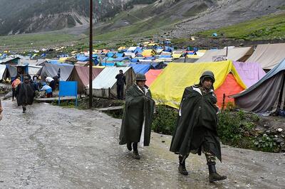 Amarnath Yatra from Jammu Suspended Due to Heavy Rains; 2,000 Stranded Pilgrims Leave for Base Camp