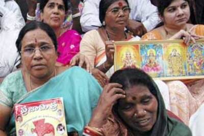 Andhra Pradesh shuts down in grief