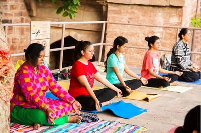 UGC Asks Students, Faculty to Celebrate International Yoga Day 2021 Virtually Amid Covid-19