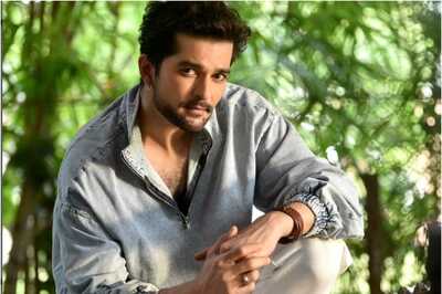 Raqesh Bapat Hospitalised, Leaves Fans Worried As He Shares Photo From Hospital Bed