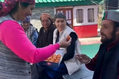 WATCH: Celebration Begins at Homes of Deepti Sharma, Renuka Thakur as they Bag Lucrative Deals at WPL Auction