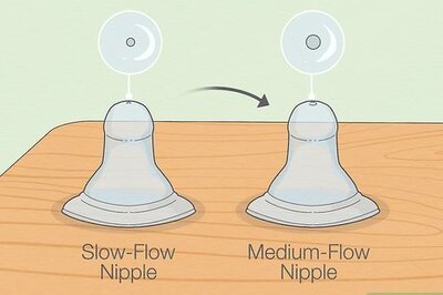 A Complete Guide to Bottle Nipples: Best Sizes, Shapes & More