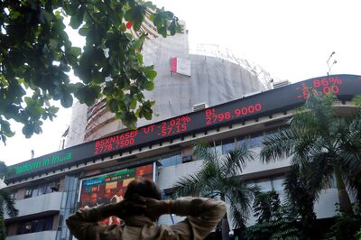 Sensex Drops 714 pts; Nifty Ends Below 17,200; Banks Drag