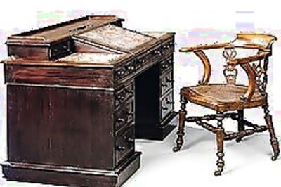 Charles Dickens desk auctioned for £433,250
