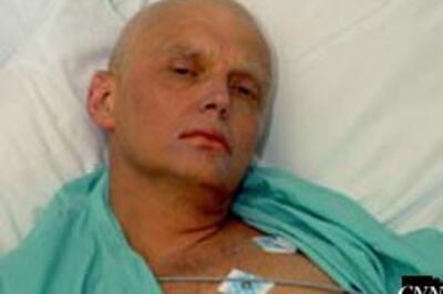 Russia's critic dies in spy games