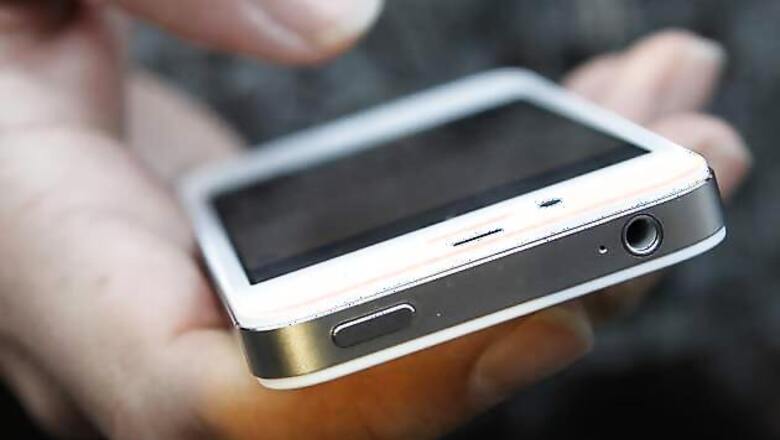 Apple acknowledges bug in iOS 7, promises fix