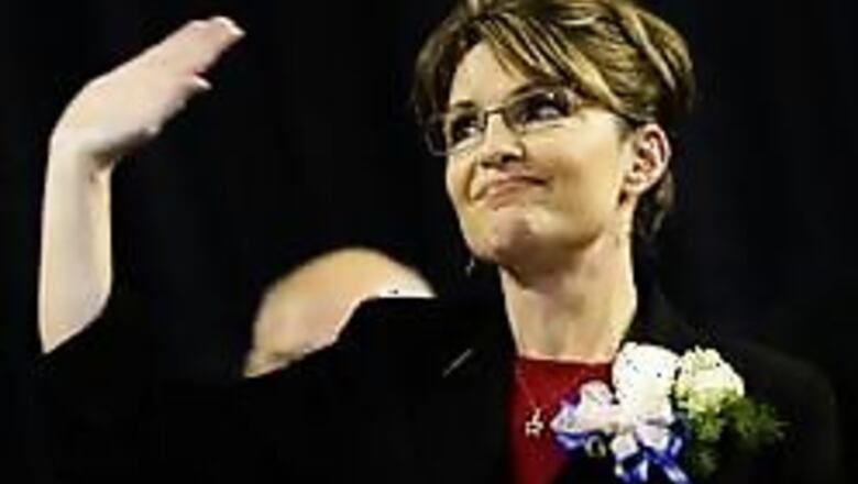Palin under scanner, named in abuse-of-power inquiry