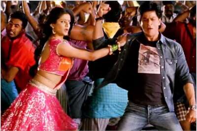 Here's Why Shah Rukh Khan Gave Priyamani Rs 300 During 'Chennai Express' Song Shoot