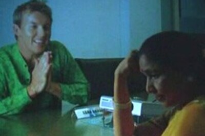 Asha, Brett to team up for duet again