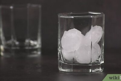 How to Make a White Russian