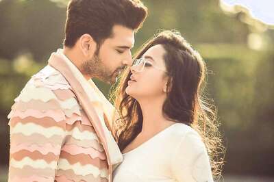 Karan Kundrra Reveals Tejasswi Prakash Is a Better Kisser, Leaves Her Blushing In Throwback Video