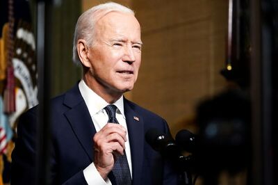 Senators Urge Biden to Impose More Sanctions on Myanmar Junta