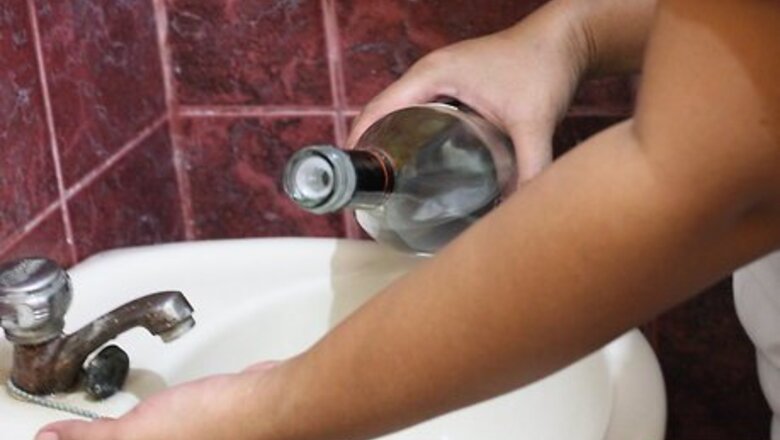 How to Soothe Bites and Stings with Vodka