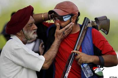 CWG shooting: Noria, Sodhi team up for silver