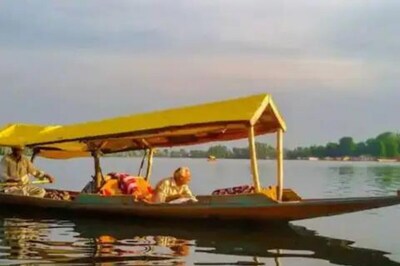 1.06 Crore Tourists Visited J-K From January to July