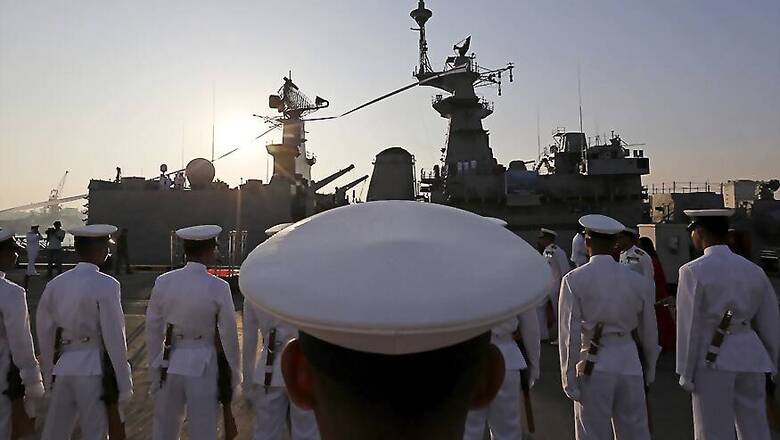 Navy Offers Job in Private Company to Transgender Ex-sailor