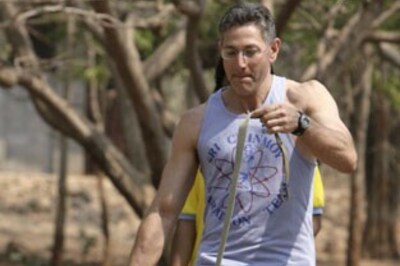 Record breaking! Man holds 100 Guinness Records